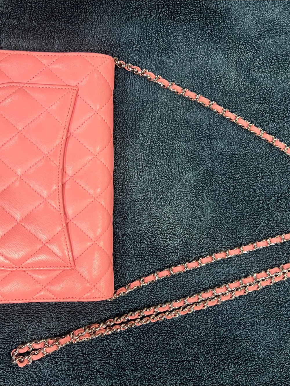 CHANEL Pink Quilted Leather Wallet-On-Chain with Chain Strap - Picture 4 of 11